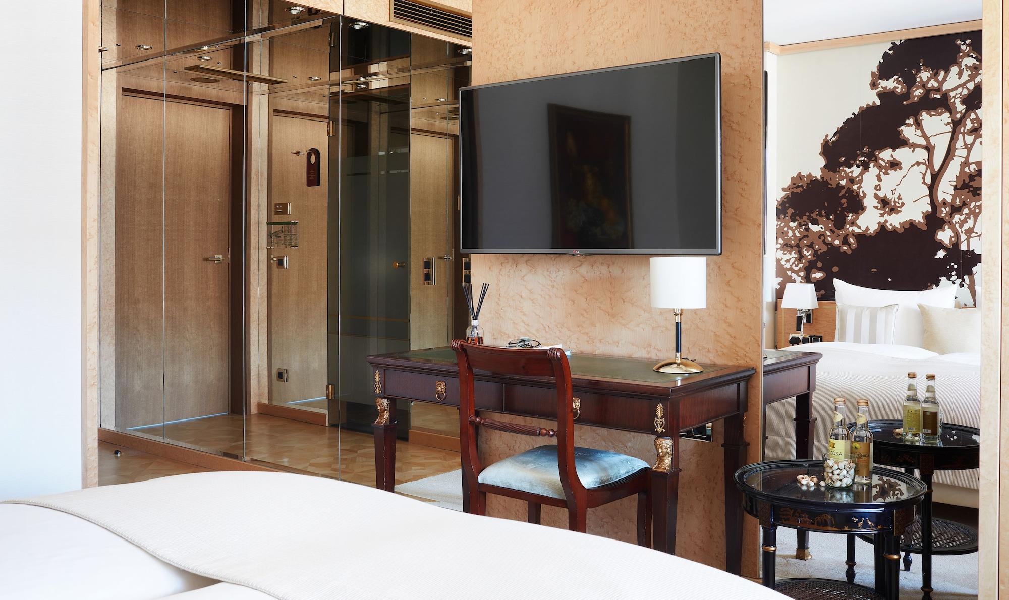 ลีฟวิง โฮเต็ล เด เมดิซิ Hotel ดุสเซลดอร์ฟ ภายนอก รูปภาพ