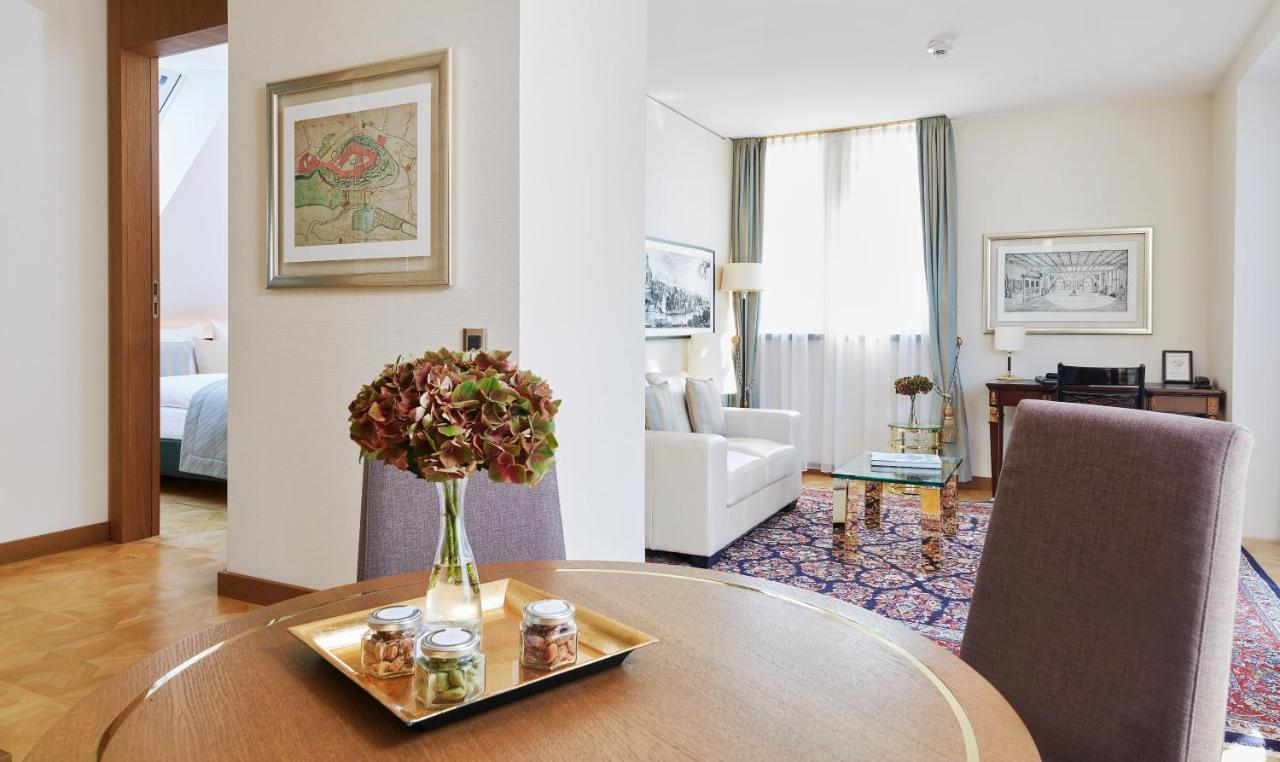 ลีฟวิง โฮเต็ล เด เมดิซิ Hotel ดุสเซลดอร์ฟ ภายนอก รูปภาพ